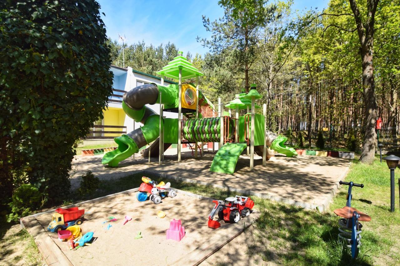 Hotel Jantar Łazy Esterno foto